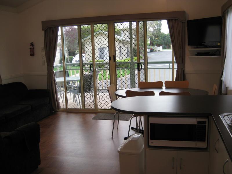 Big4 Mornington Peninsula Holiday Park 프랭스톤 외부 사진