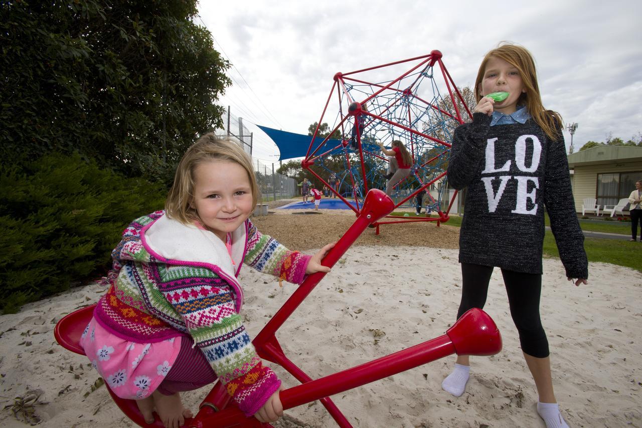 Big4 Mornington Peninsula Holiday Park 프랭스톤 외부 사진